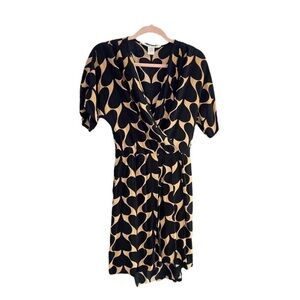 Diane Von Furstenberg Spade Print Faux Wrap Dress | Black/Tan | 8